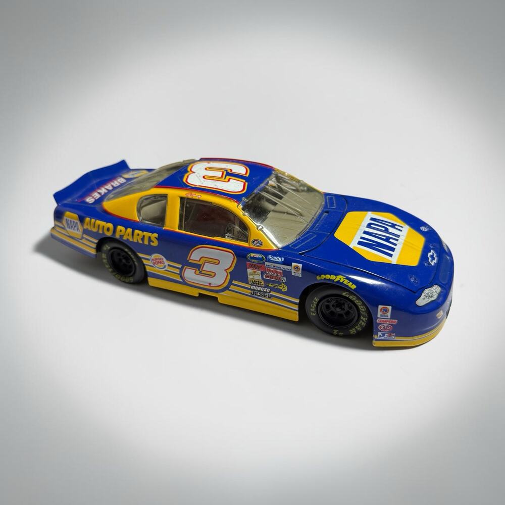 Action Ron Hornaday #3 NAPA Auto Parts 2000 Chevy Monte Carlo 1:24 Diecast Loose